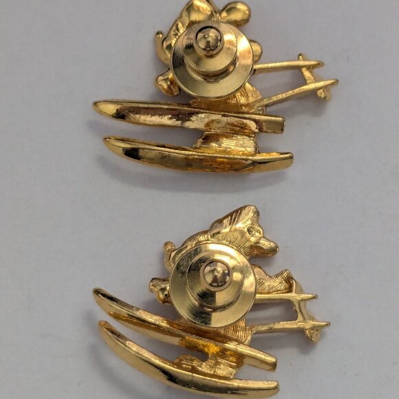 (2) DISNEY NAPIER Skiing Mickey, Minnie Mouse Collectible Lapel Gold Tone Pins